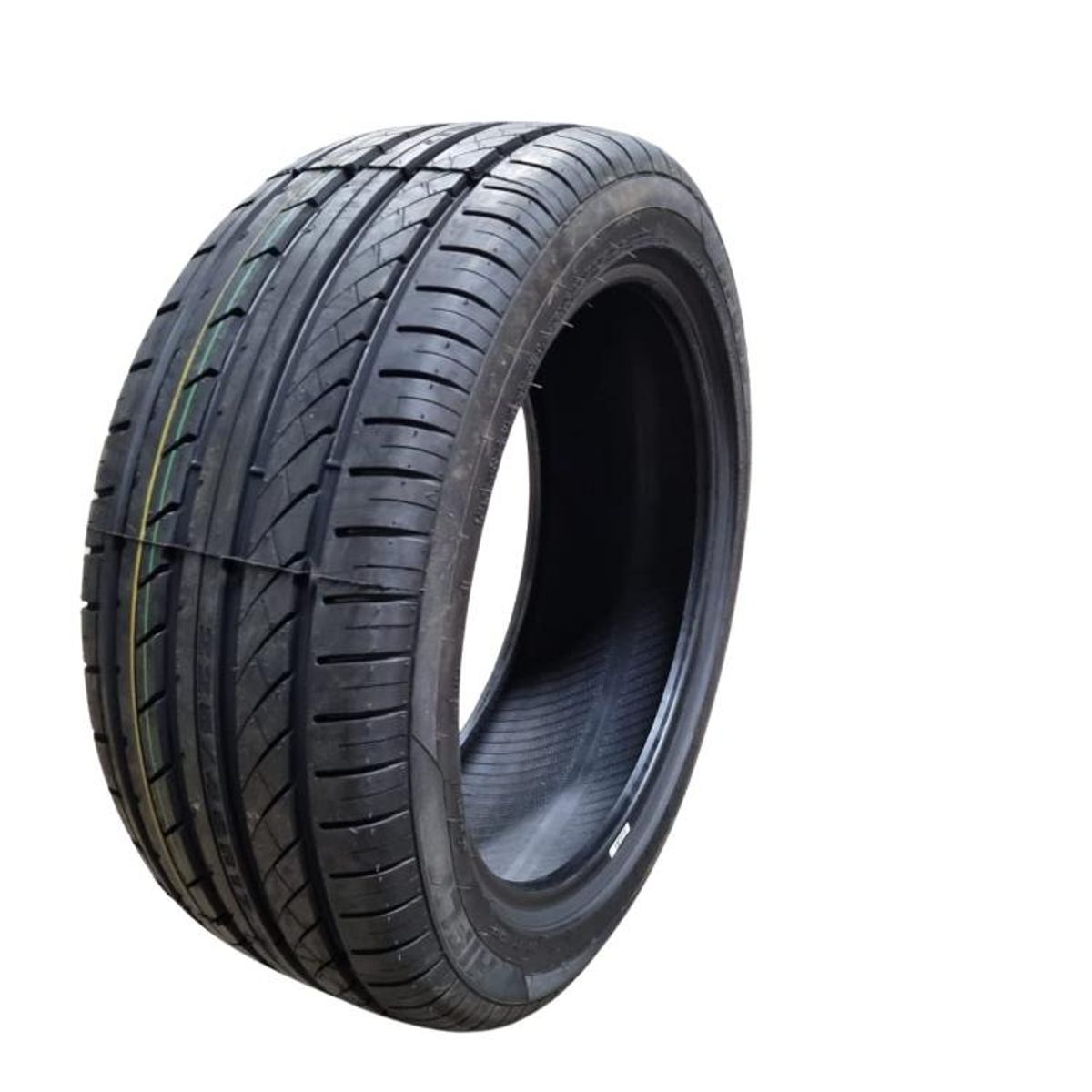 GENERICO - Neumático  22545 R17 HIFLY  HF805 94WXL