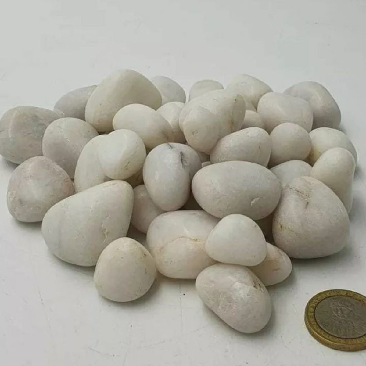 GENERICO - Piedra Decorativa Hindú Blanco Formato 1 kg