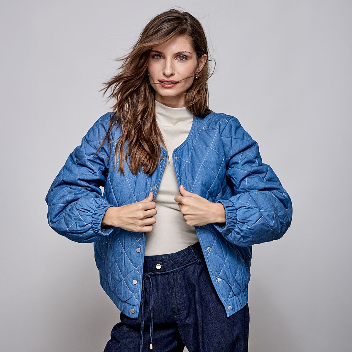 AMPHORA - Puffy jacket margarita azul