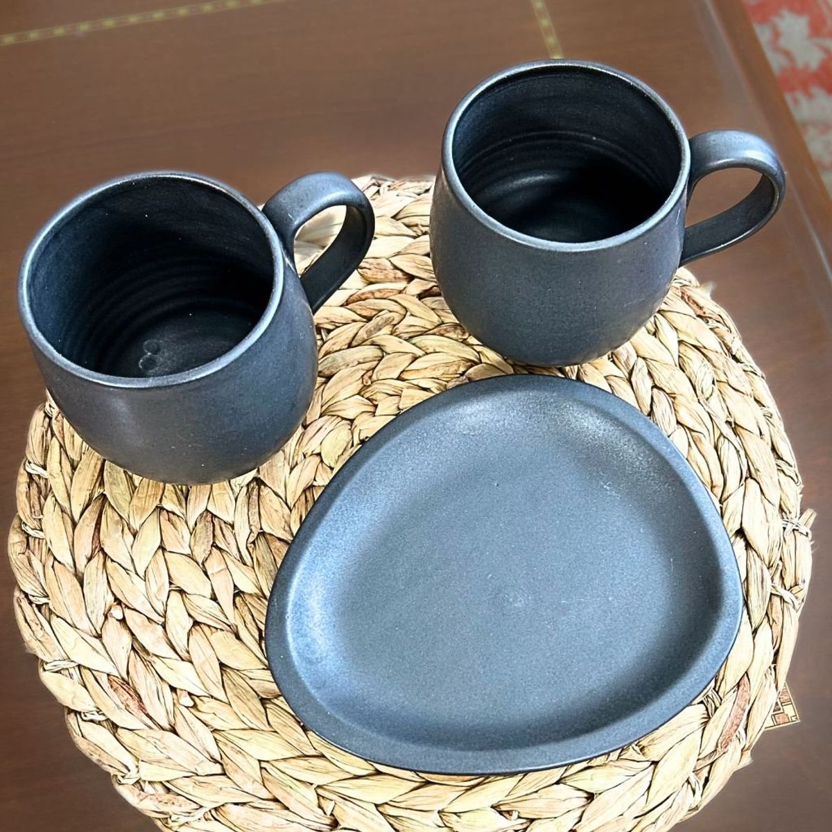 GENERICO - Set 2 Mug y Plato en Cerámica Gres color negro