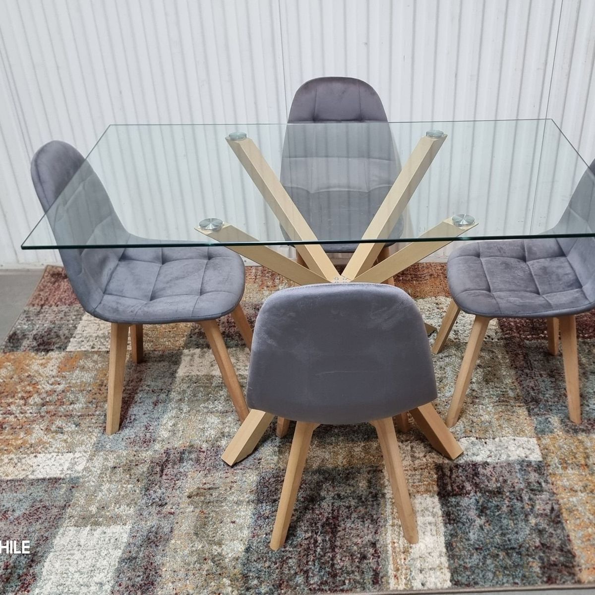 GENERICO - Comedor Barcelona Capitone Gris 4 Sillas Rectangular