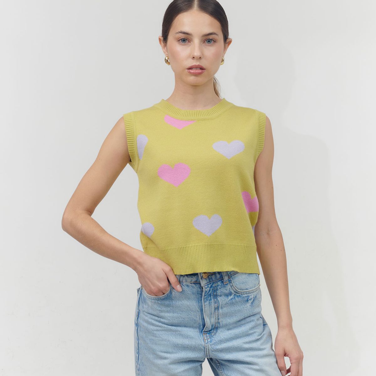 GUINDA - Sweater sin mangas estampado corazón Nala Guinda