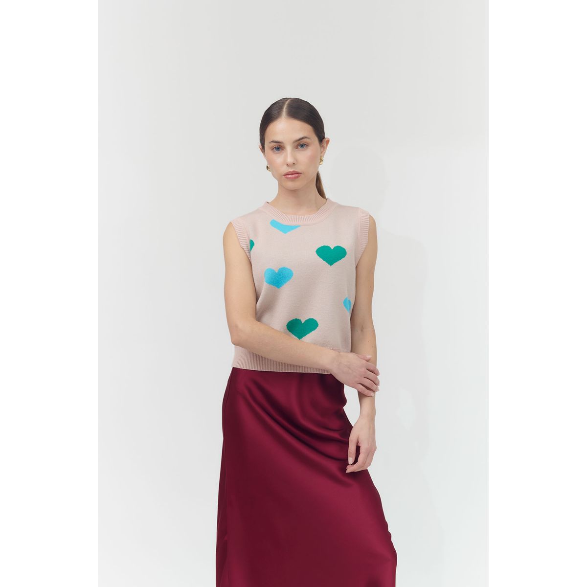 GUINDA - Sweater sin mangas estampado corazón Nala Guinda
