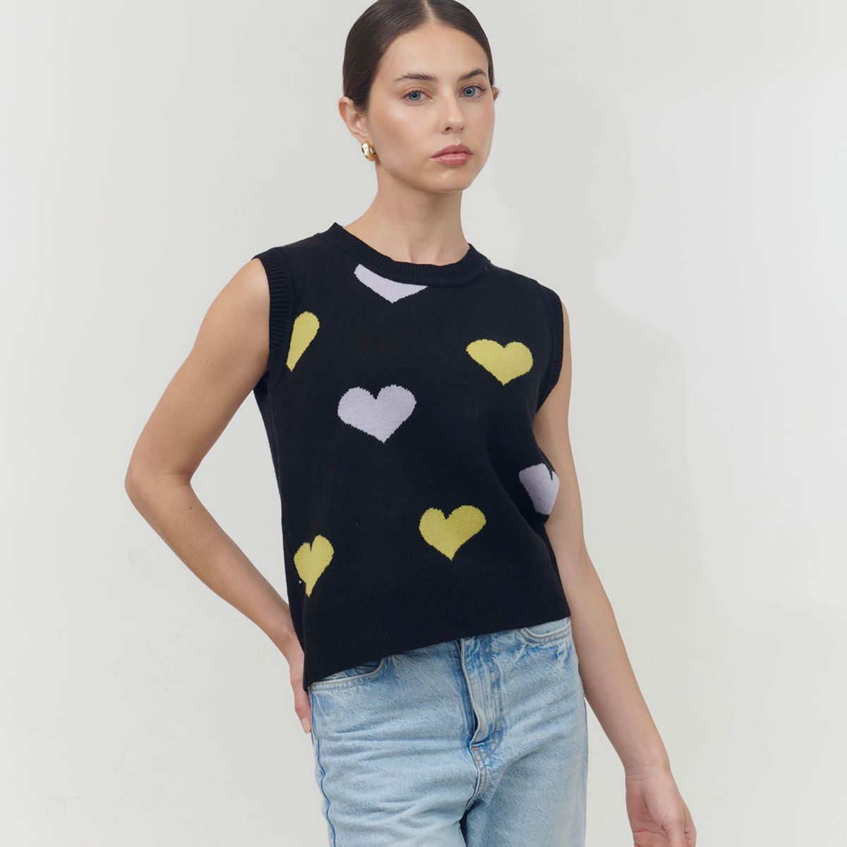 GUINDA - Sweater sin mangas estampado corazón Nala Guinda