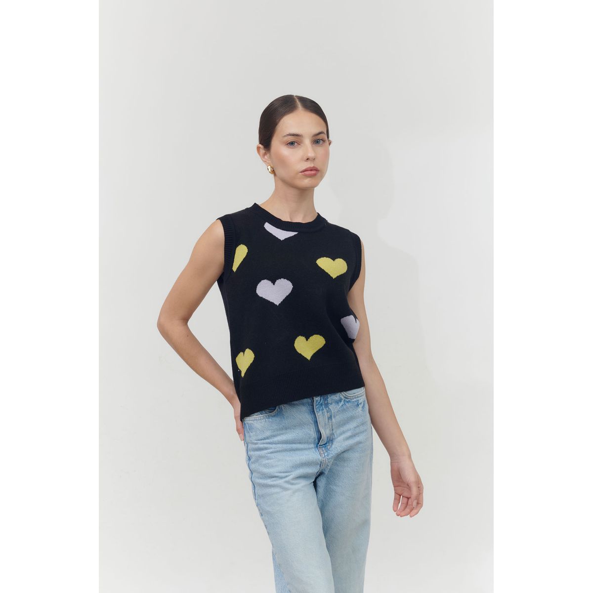 GUINDA - Sweater sin mangas estampado corazón Nala Guinda