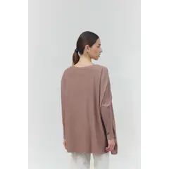 GUINDA - Sweater cuello redondo relajado Ziya
