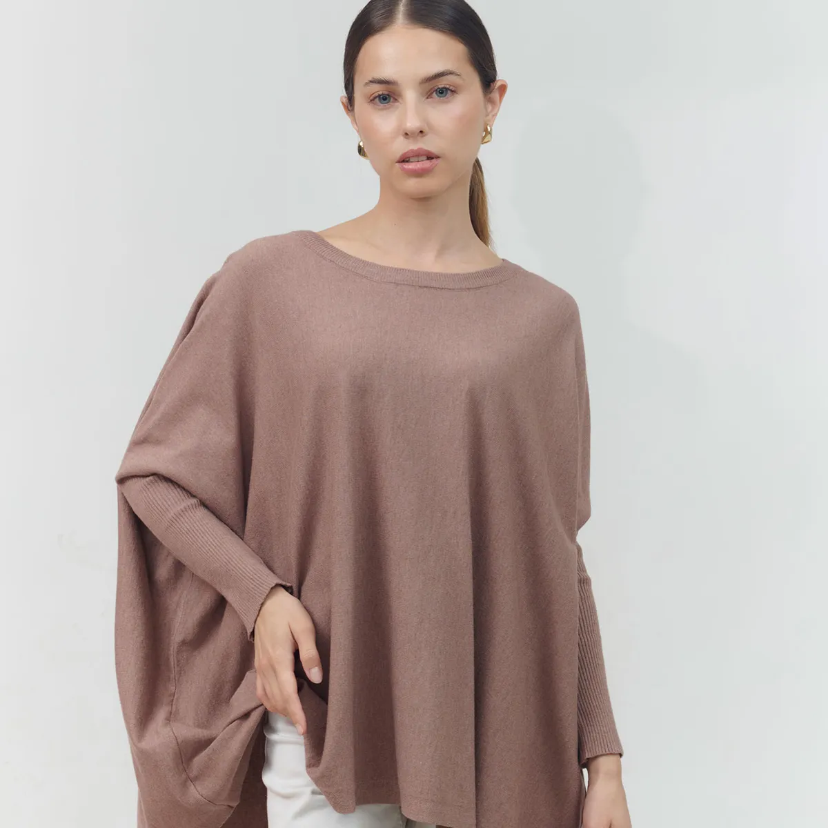 GUINDA - Sweater cuello redondo relajado Ziya Guinda
