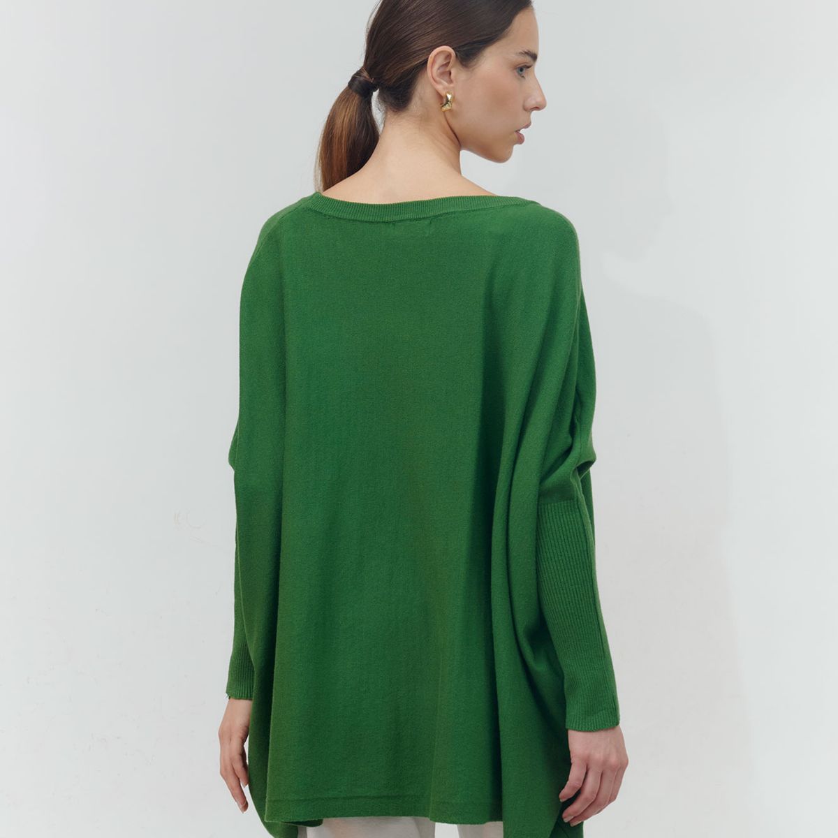 GUINDA - Sweater cuello redondo relajado Ziya Guinda