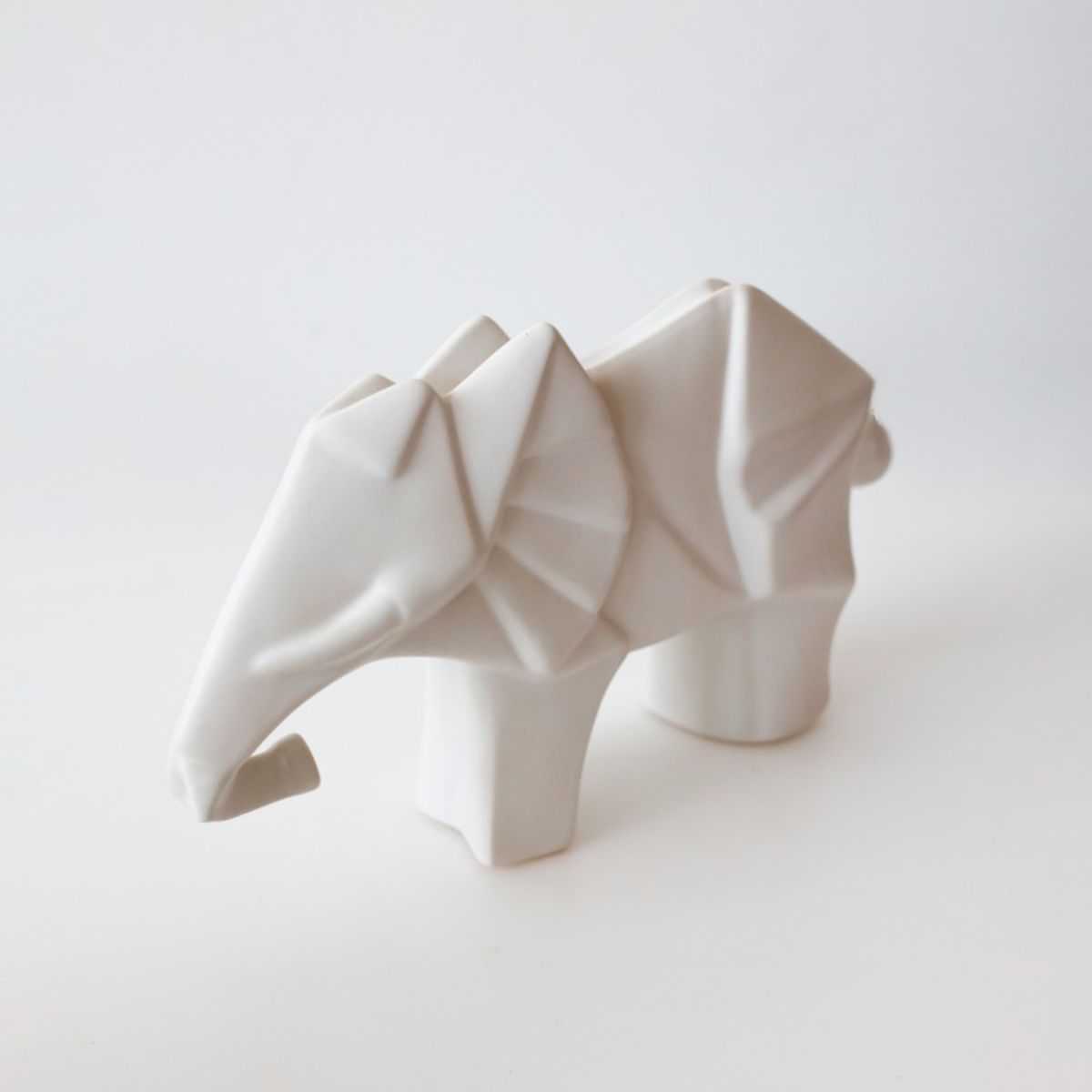 RE DECORA - Escultura Elefante Moonlit Grande