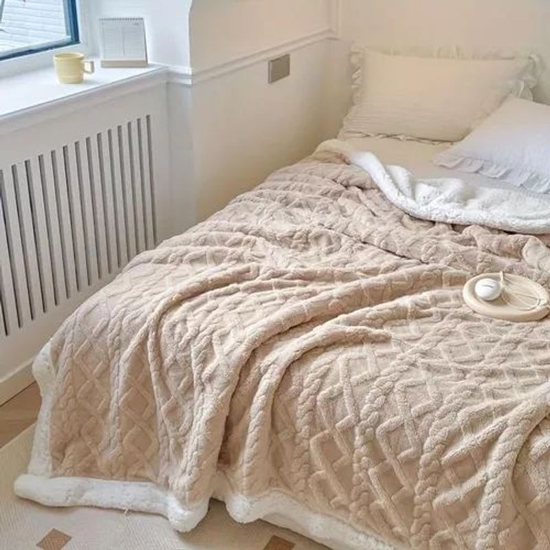 GENERICO - Frazada Colcha Polar Chiporro Dos Plazas 200x230cm 2p BEIGE