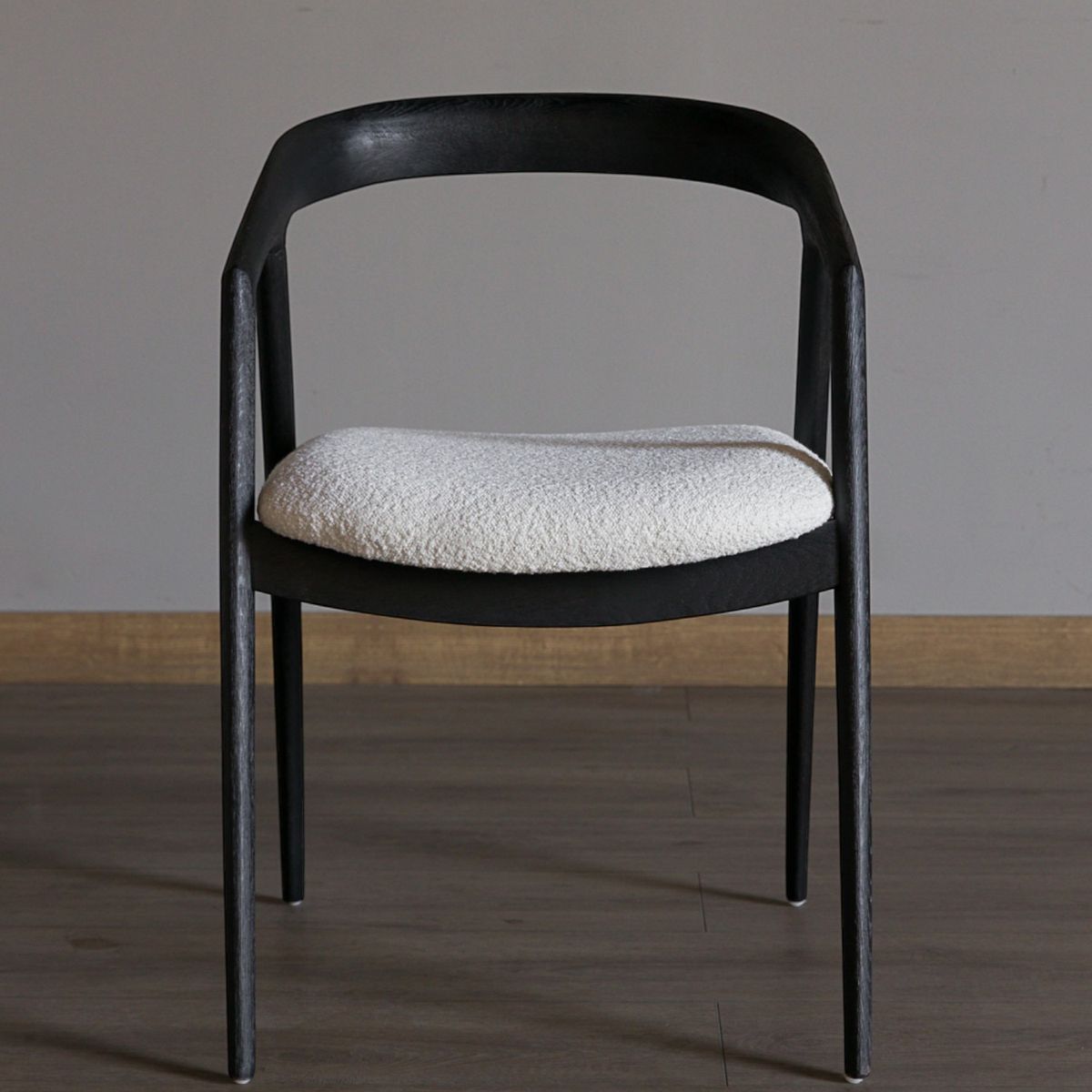 FORASTERO - Sitial Necochea Forastero