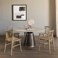 FORASTERO - Mesa De Comedor Voltaire