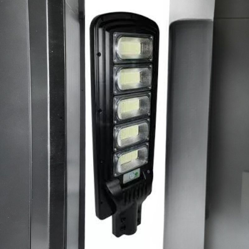 ANGELES DEL HOGAR - FOCO FAROLA SOLAR CON SENSOR DE MOVIMIENTO 500W