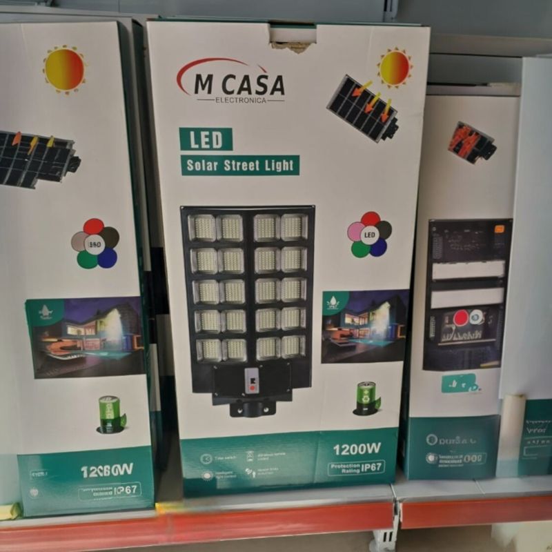 ANGELES DEL HOGAR - FOCO LED SOLAR 1000W CON SENSOR Y CONTROL REMOTO