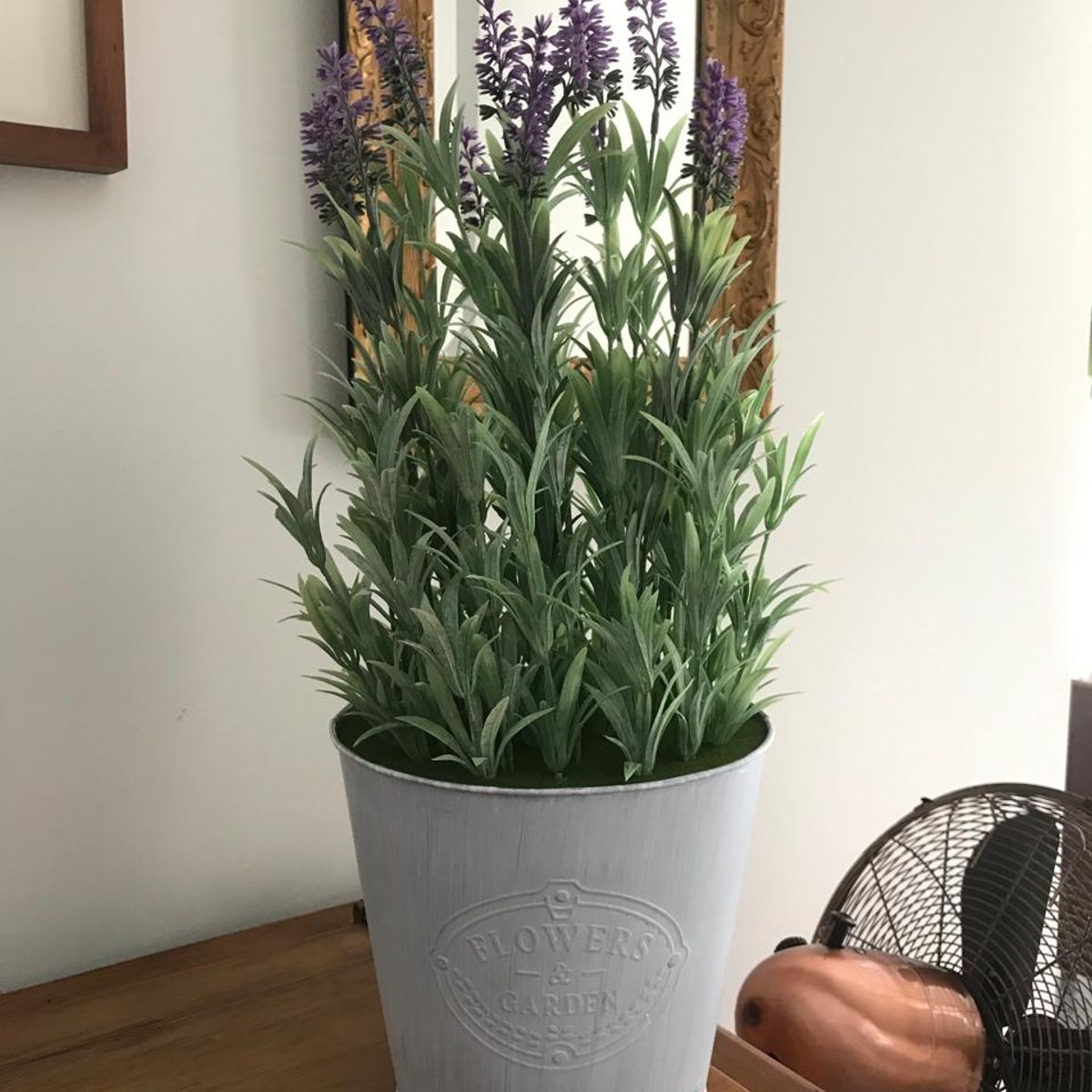 THE GREEN STORE - Arreglo planta artificial Lavanda 55 cms
