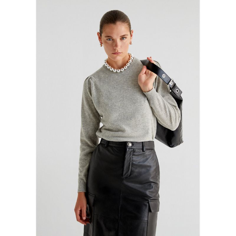 SCALPERS - Sweater Detalle Hombro