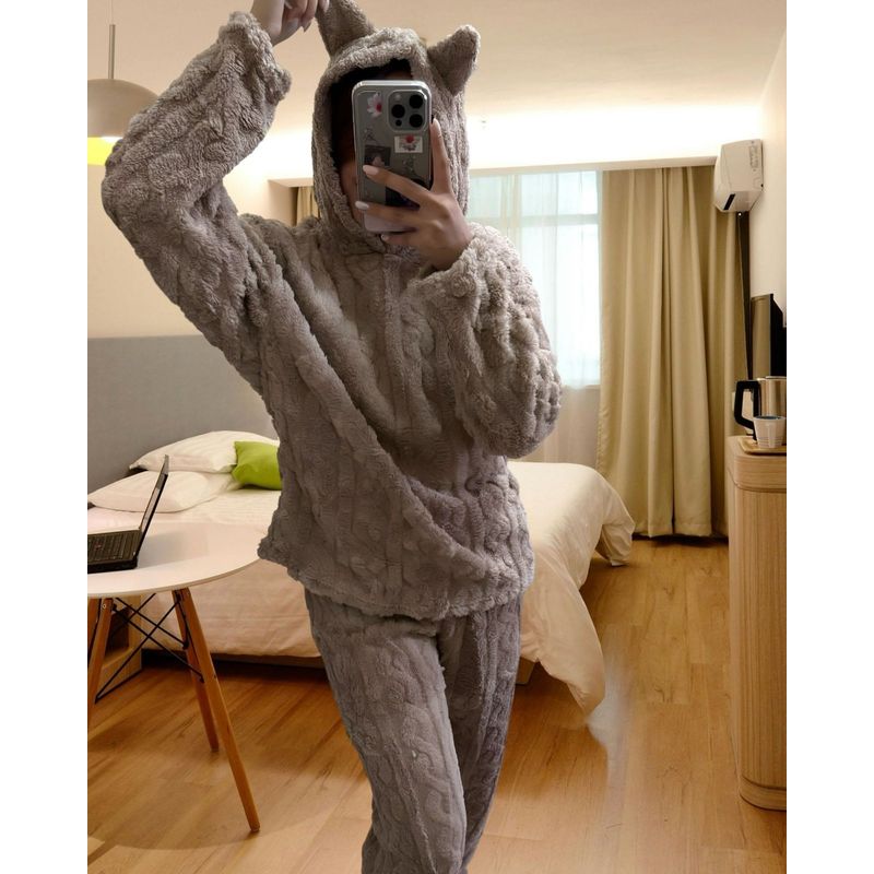 DIANA - PIJAMA DE MUJER ELEGANTE BEIGE