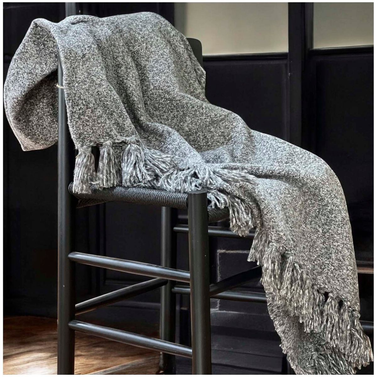 GENERICO - Manta De Lana con Flecos 150x170 Gris.