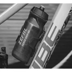BIGBAMSPACE - Botella Caramagiola Zefal Sense Grip Libre De Bpa 650ml