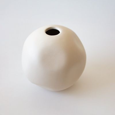 Imagen 2 del producto Jarrón de Cerámica Redondo Minimalista Blanco