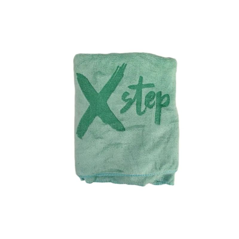 GENERICO - TOALLA MICROFIBRA X-STEP SECADO RAPIDO + FUNDA / 40 X 80 CM