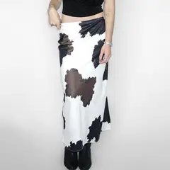 ME QUIERE MUCHO POQUITO NADA - Falda Mujer Maxi Vaca Satinada Tiro Bajo Café Negro - Hortensia - MQM