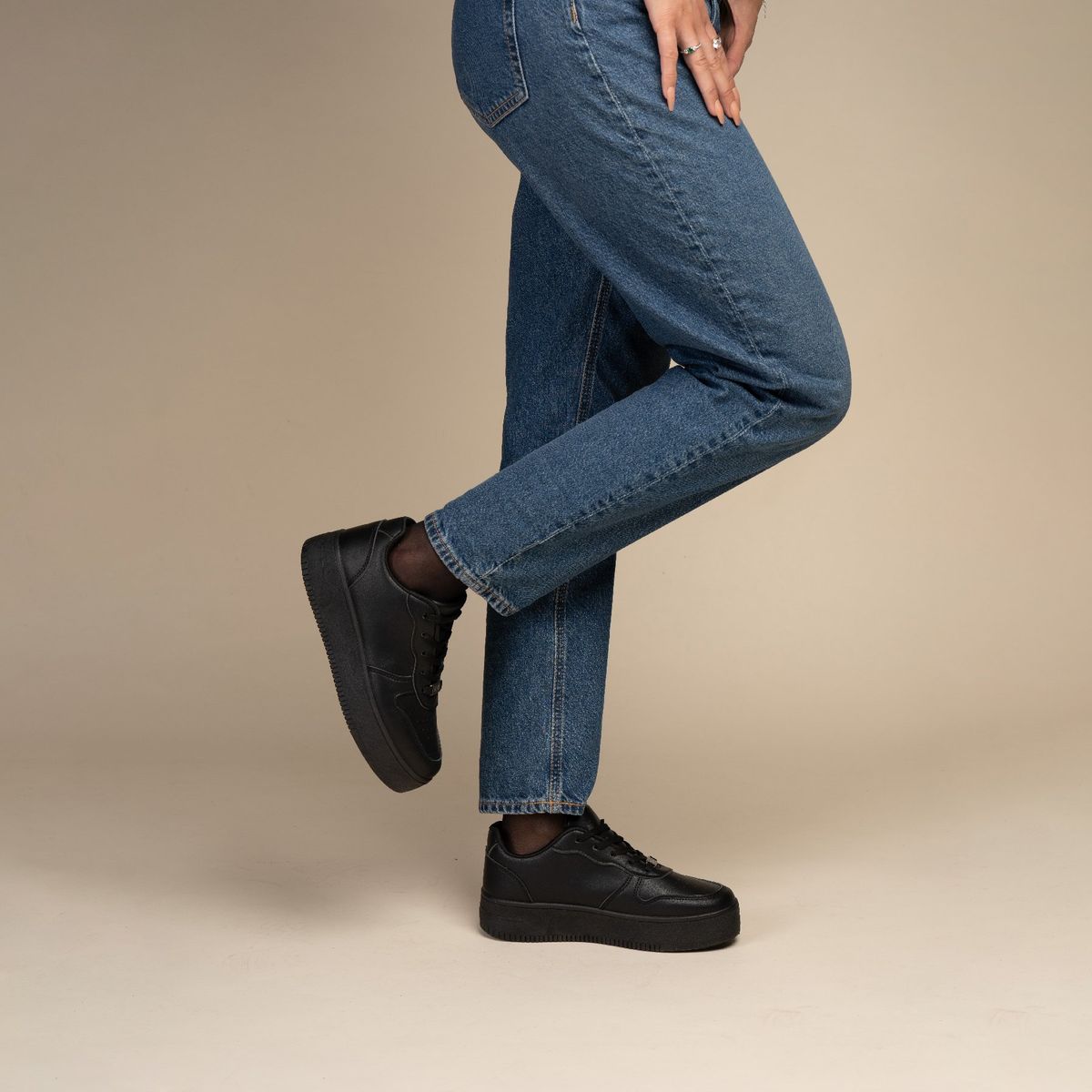 CHINITOWN - Zapatilla Urbana Mujer Negro Sawyer Chinitown