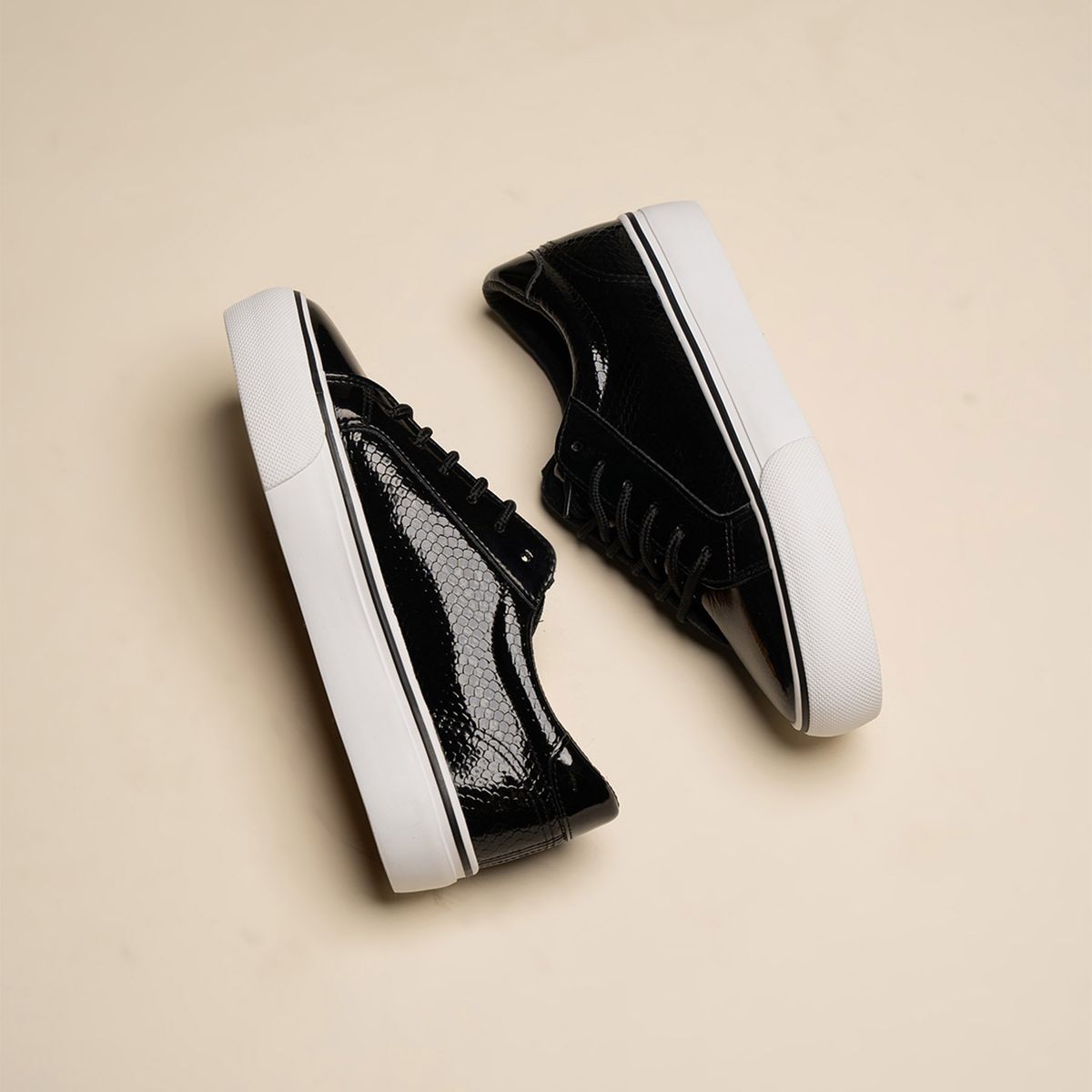 CHINITOWN - Zapatilla Urbano Mujer Negro Graham Chinitown