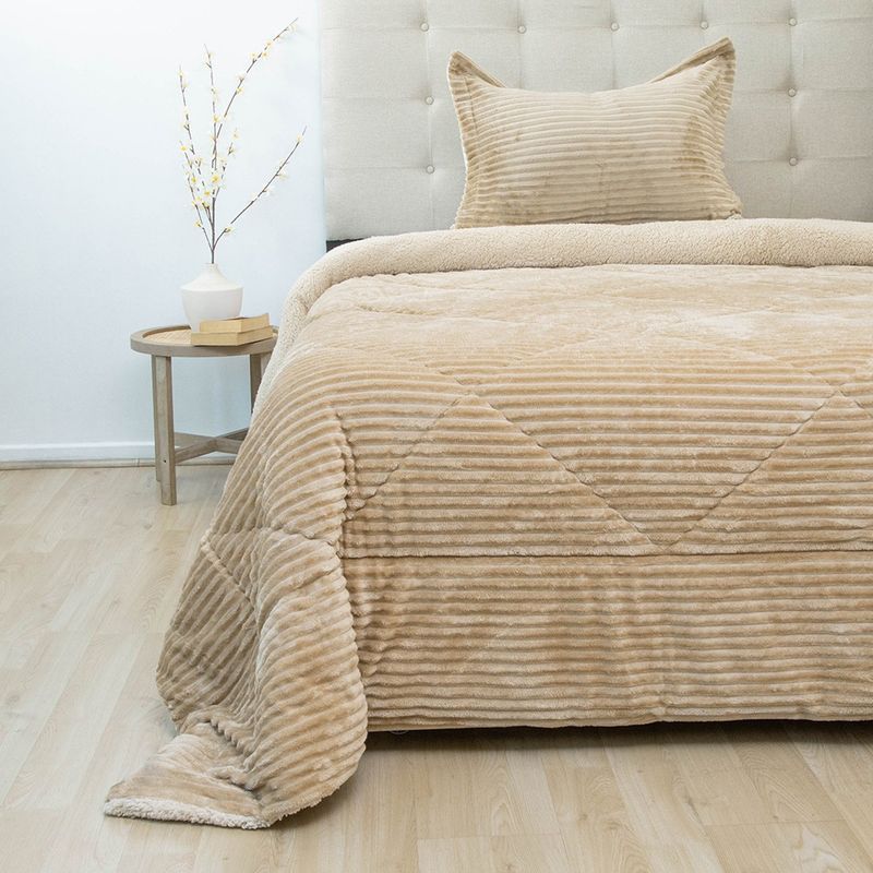 DORAL - Cubrecama sherpa cotelón 1.5 plazas beige