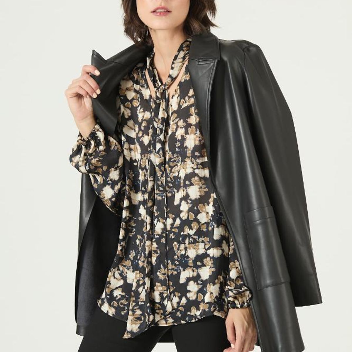 PRIVILEGE - Blusa negra estampada PRIVILEGE 2639