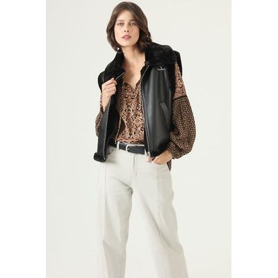 Imagen 2 del producto Blusa cafe estampada 2640