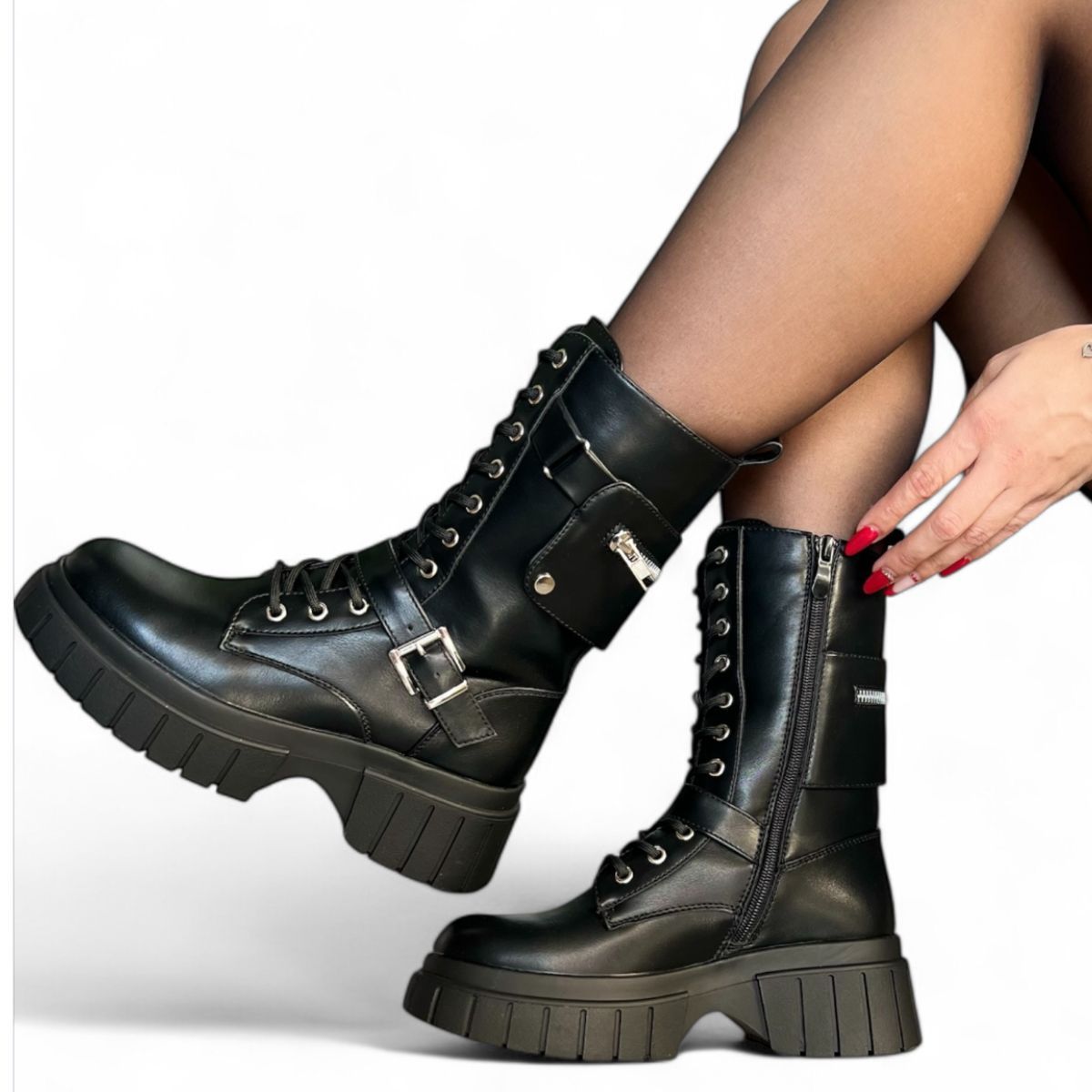 BOTELI - Botín Rock Negro para Mujer