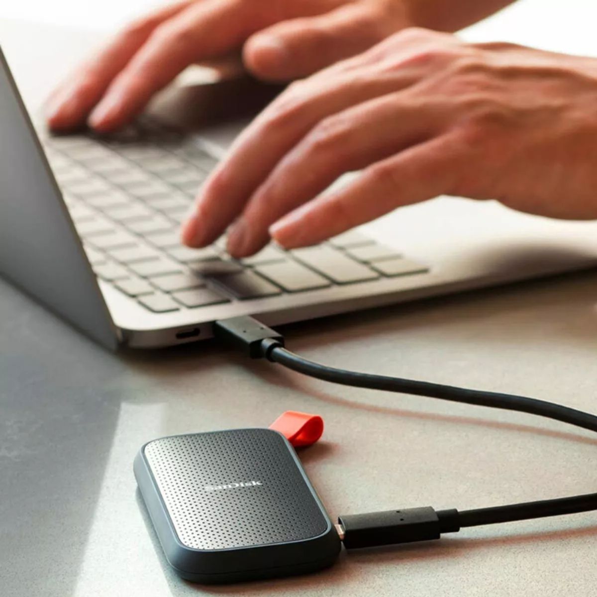 SANDISK - Disco Duro 1TB SSD 800MBs Portable 32 Gen 2 Sandisk