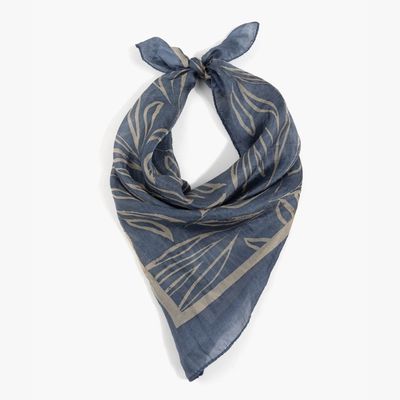 Imagen 2 del producto Bandana Mujer Seda Hojas