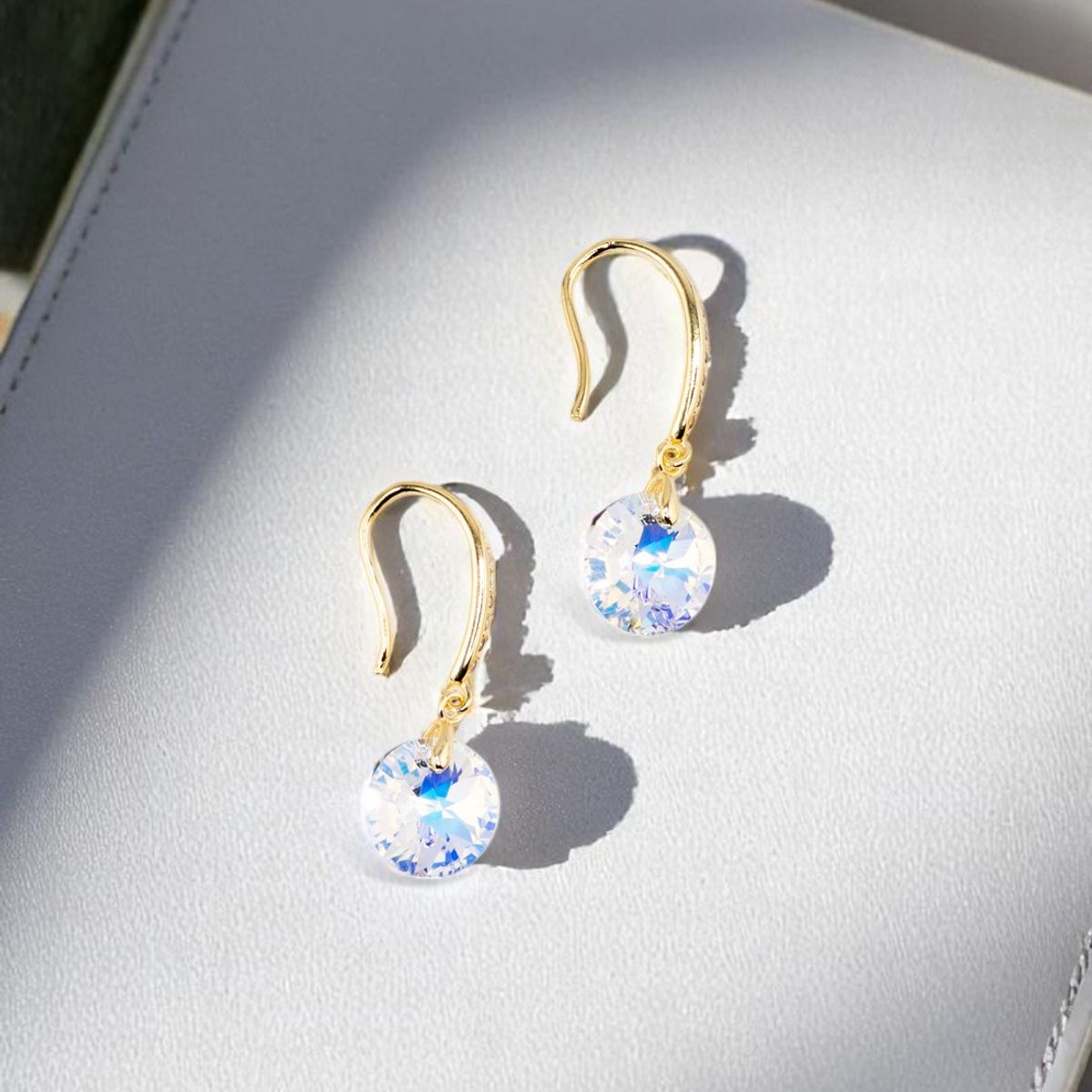 JOYAS MONTERO - Aros Aurora Baño Oro 24K creado cristales de Swarovski® Aurora Boreal