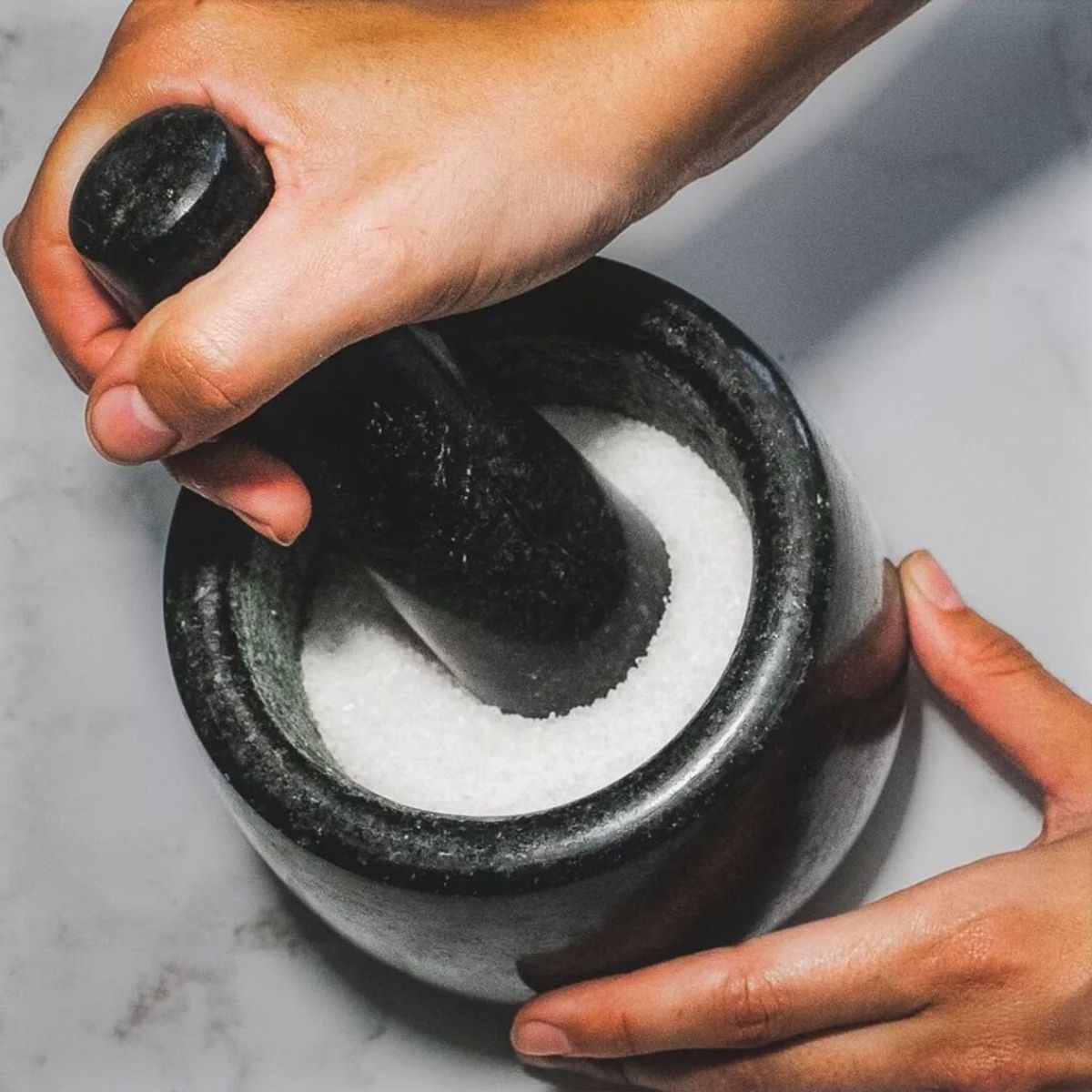 FONTINA - Mortero de Mármol 12 cm x 8 cm