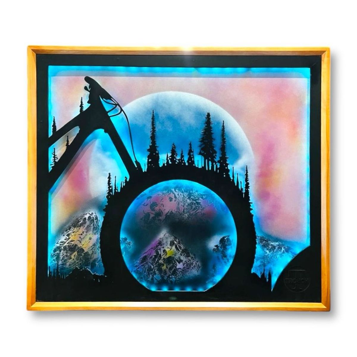 GENERICO - Cuadro Retroiluminado modelo Luna y Montañas