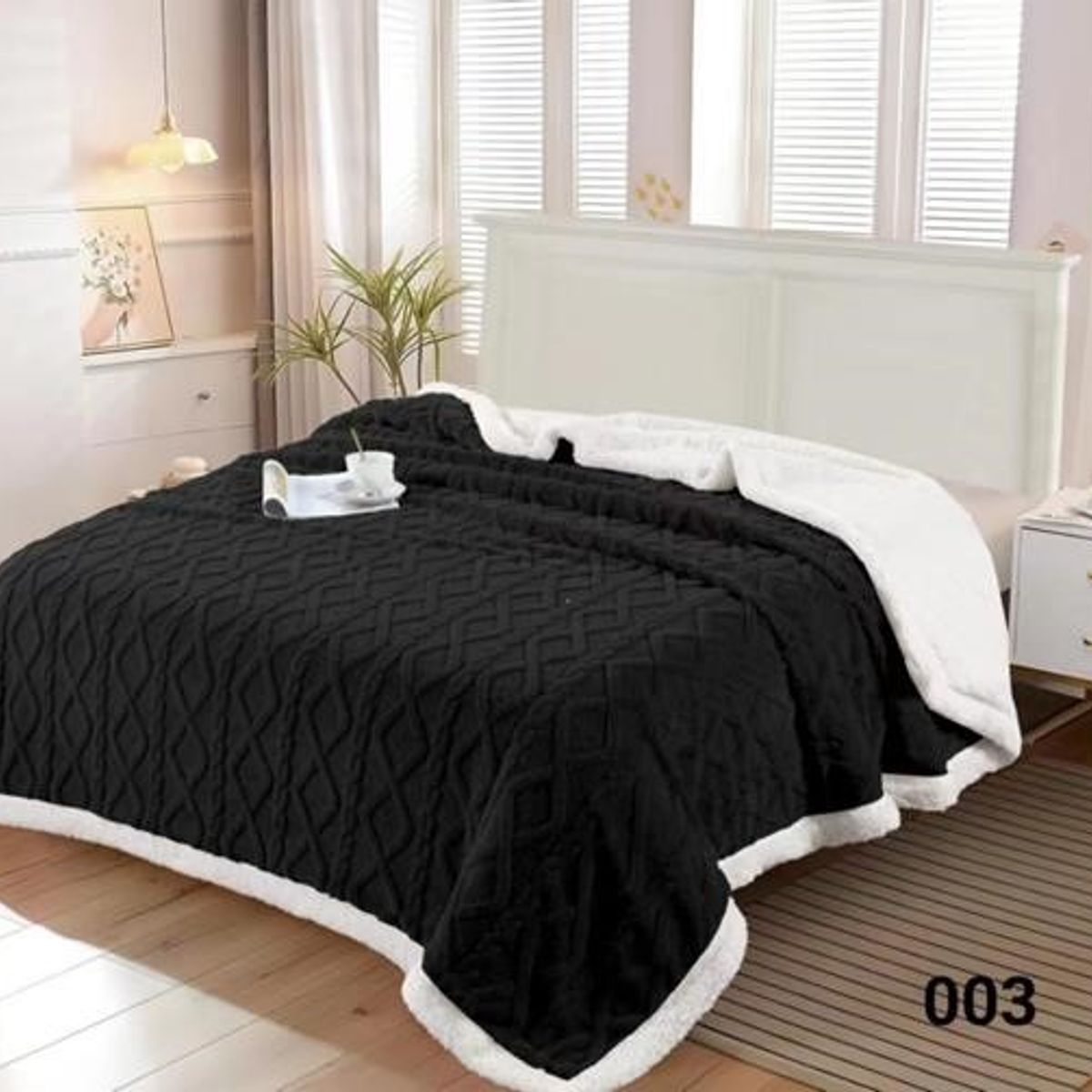 GENERICO - Frazada de Polar - Manta termica con Chiporro 1,5 plaza Negro