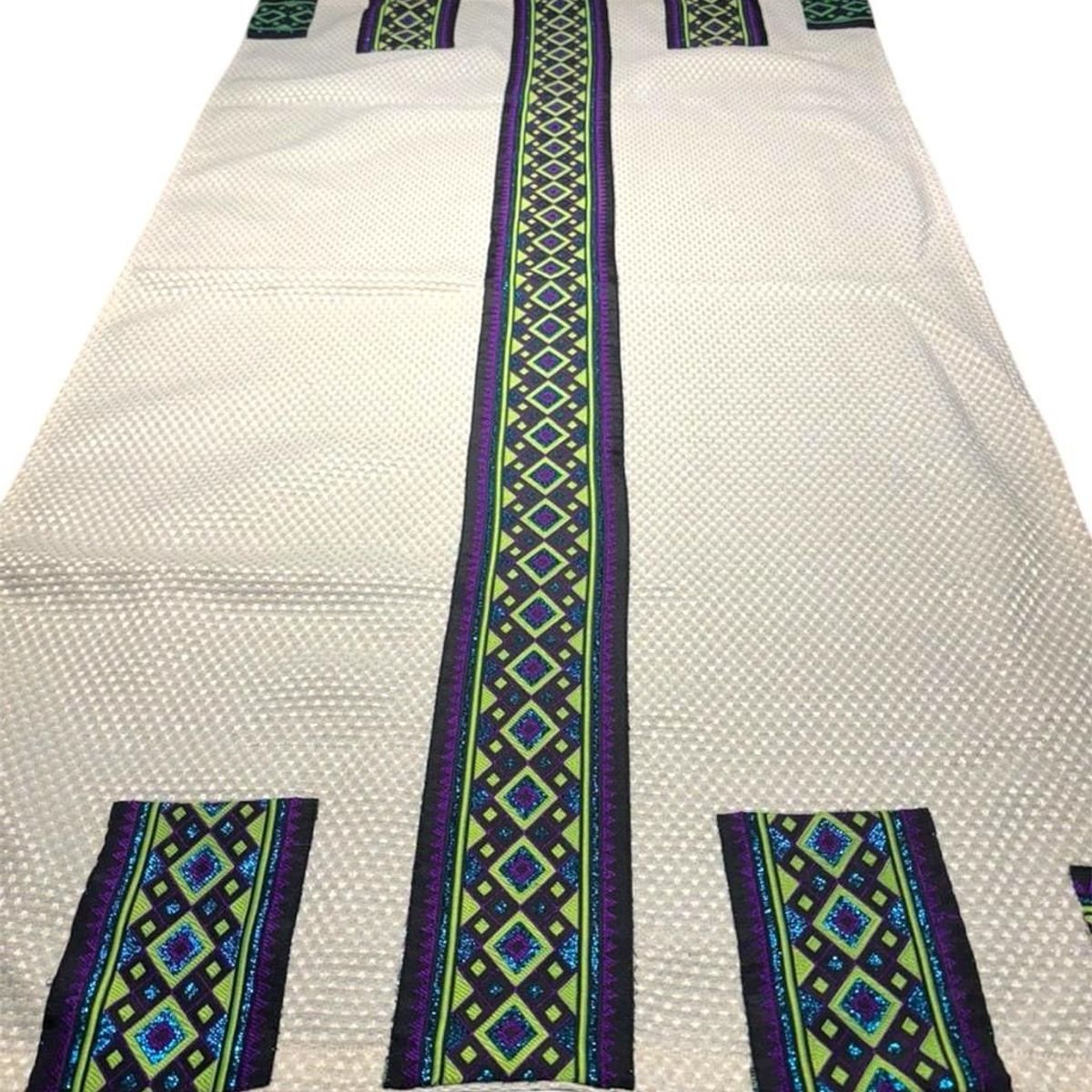 GOIC DISEÑOS - CAMINO DE MESA HECHO A MANO DISEÑO EXCLUSIVO