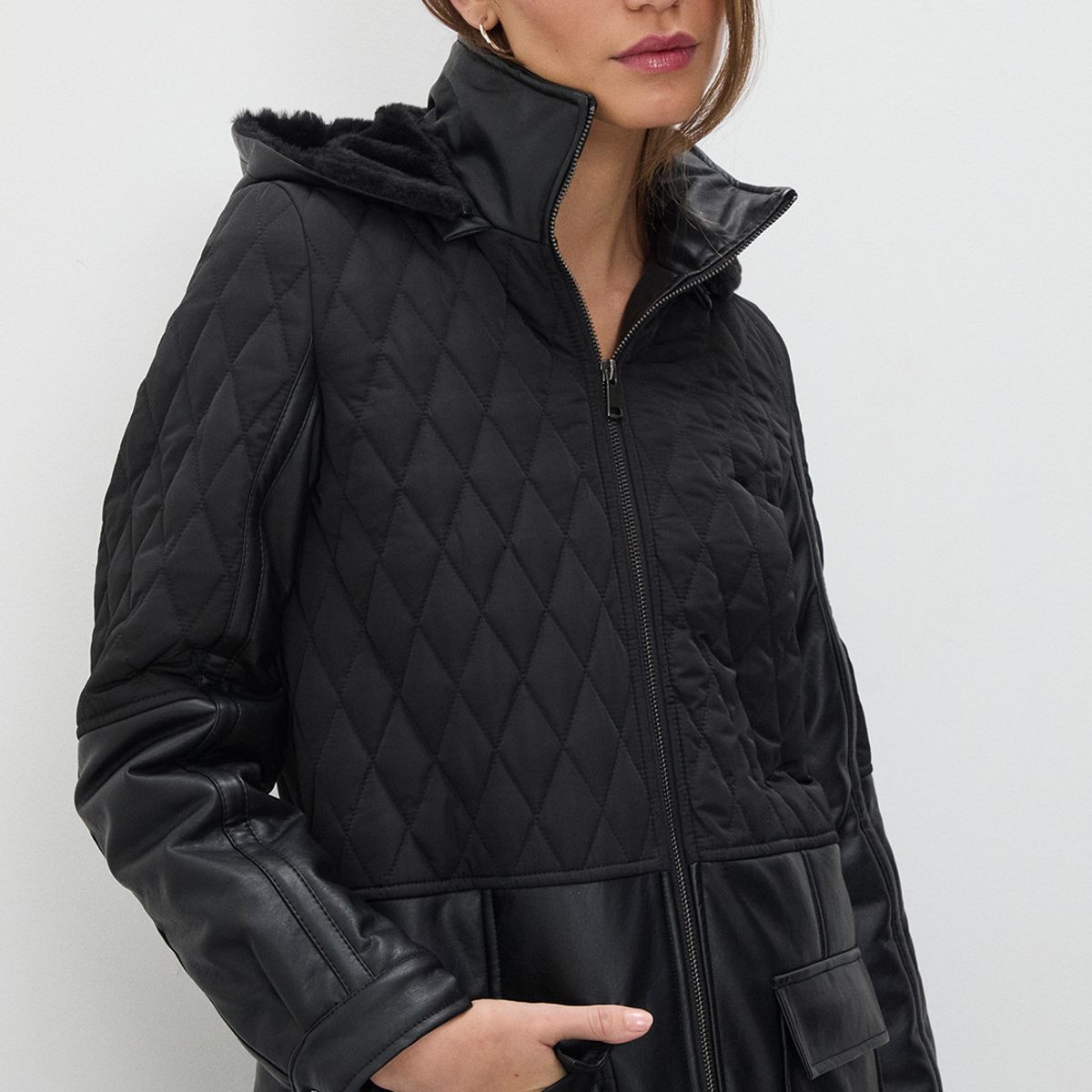 IO - Parka Negro Mujer Io