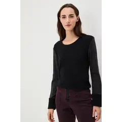 IO - Polera Manga Larga Negro Mujer