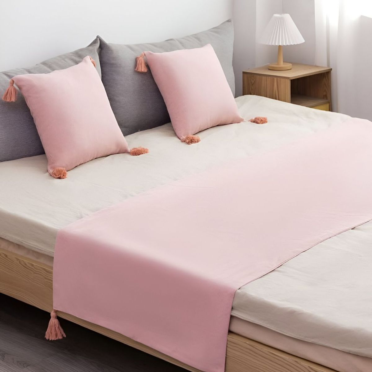 GENERICO - JUEGO DE PIECERA DE CAMA MAS 2 COJIN CON FUNDAS MODELO LINO ROSADO