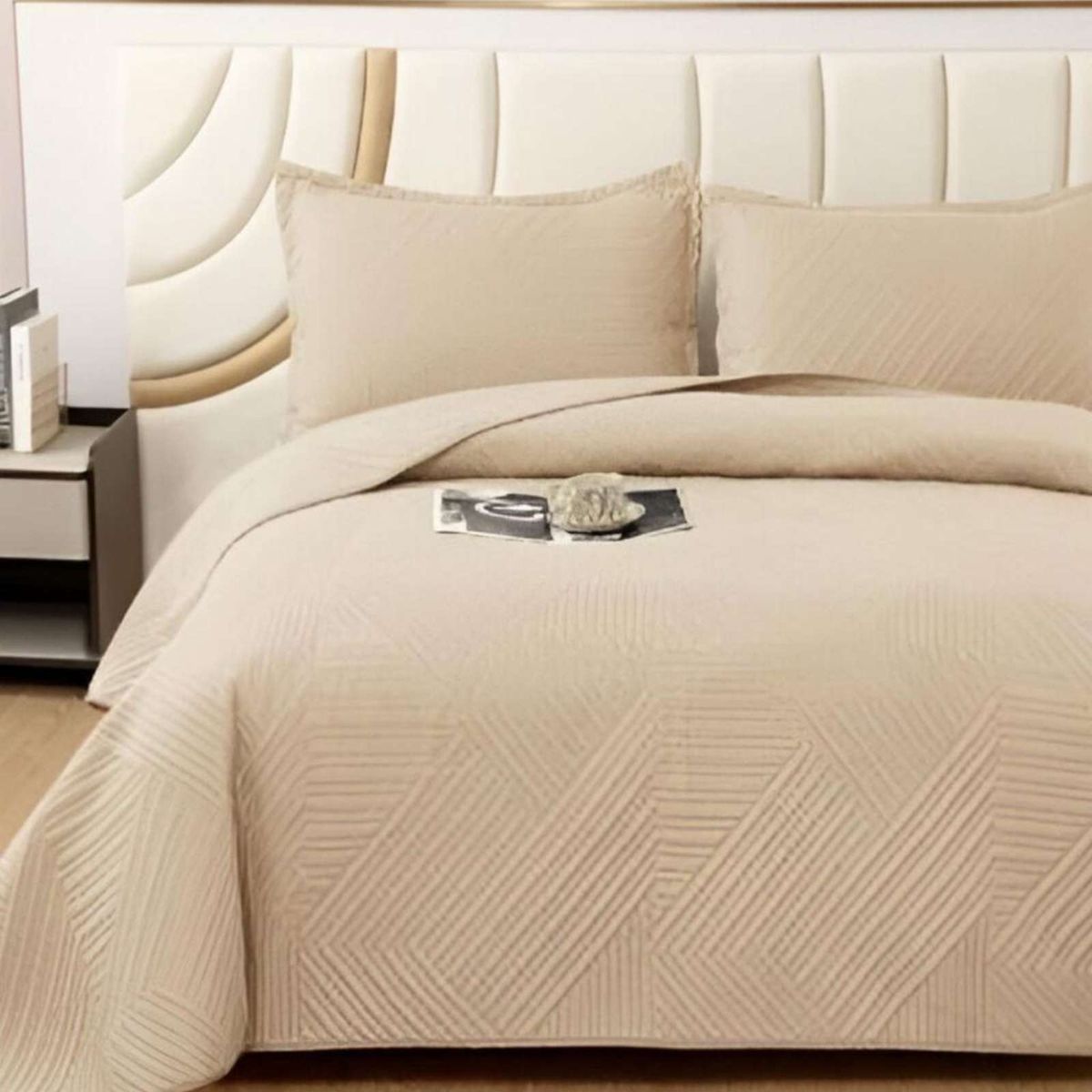 GENERICO - COBERTOR DE LUJO QUILT VERANO 2 PLAZAS BEIGE