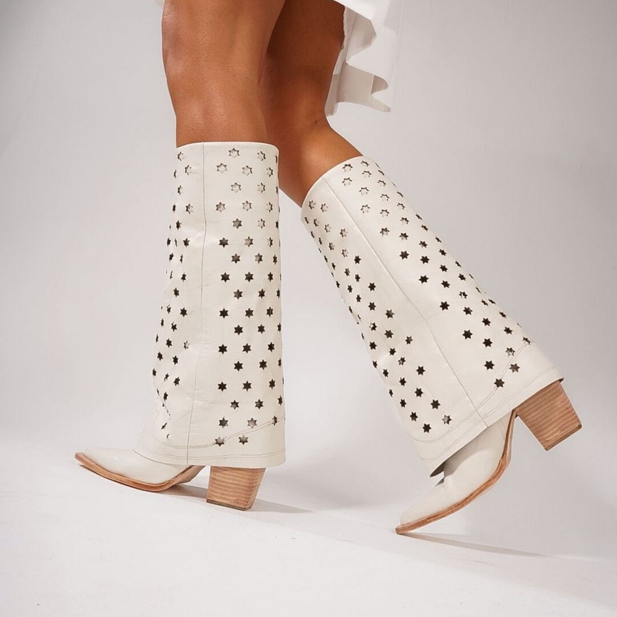 ANNY OUTFITS - Bota Frenn estrellas Natural