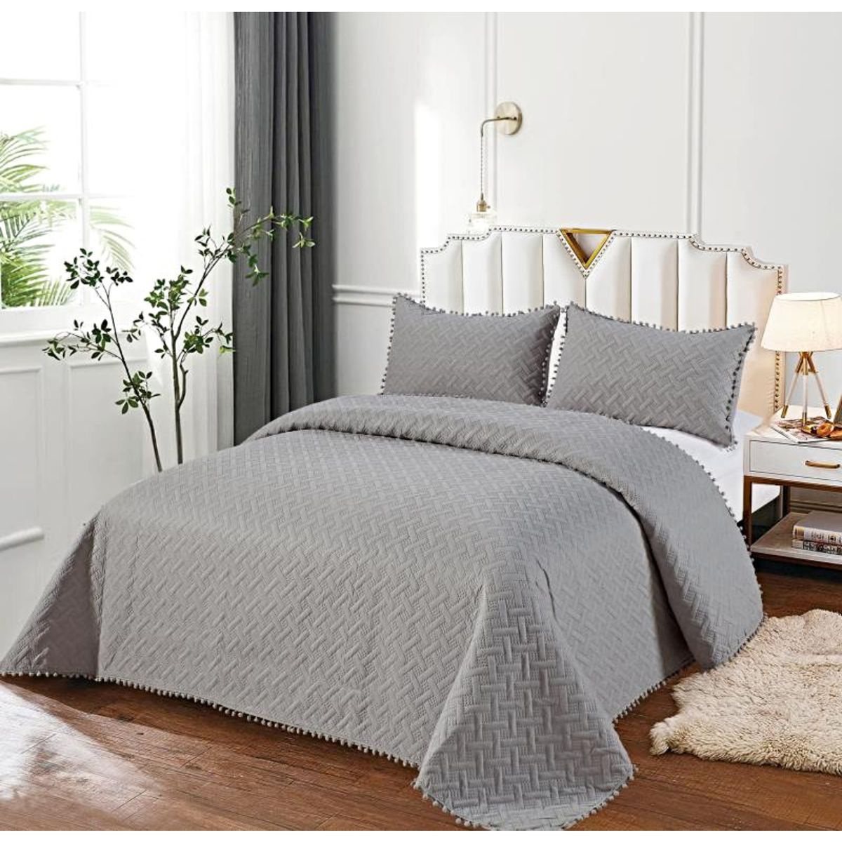 GENERICO - COLCHA QUILT DE VERANO CON POMPONES  PLAZA Y MEDIA