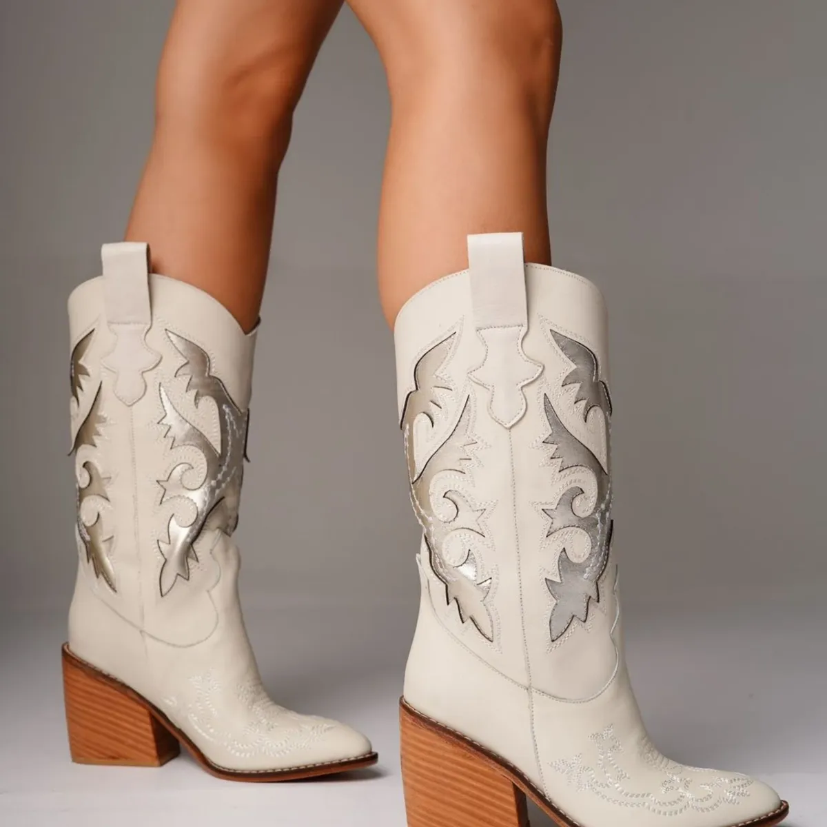 ANNY OUTFITS - Texana Agras cuero matizado Euro