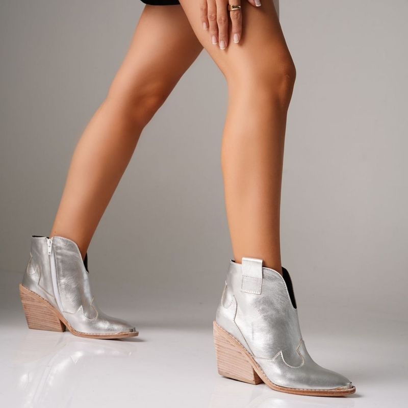 ANNY OUTFITS - Botin Platino cuero Any