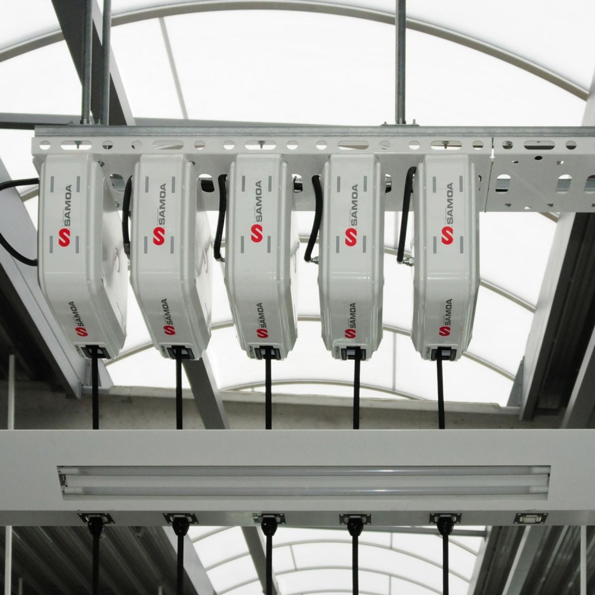 SAMOA - ENROLLADOR MANGUERA 1/4"CARENADO 10M GRASA SAMOA 507300