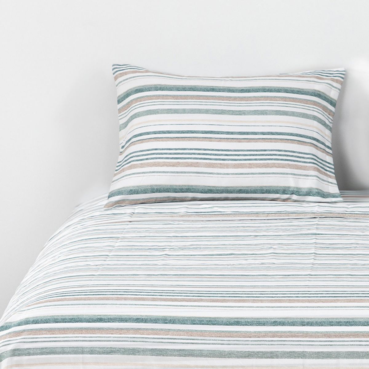 DIB - Sabanas Microfibra 1.5 Plaza Lineas Verde