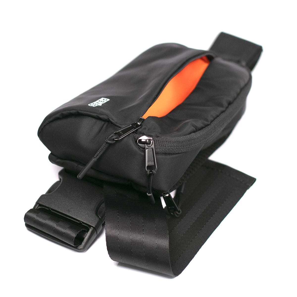 REVES - Banano RVS Moovi Fanny Negro 1,5 lts.